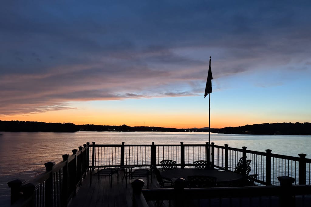Serene cottage with fishing dock, lake views, deck, AC and kayak