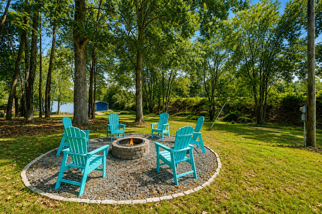 Lakefront, renovated, dog-friendly home with dock, paddleboards & firepit