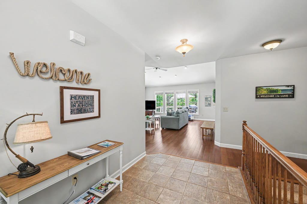 Spacious lakefront home w/ boat dock, fire pit & pool table - dogs OK