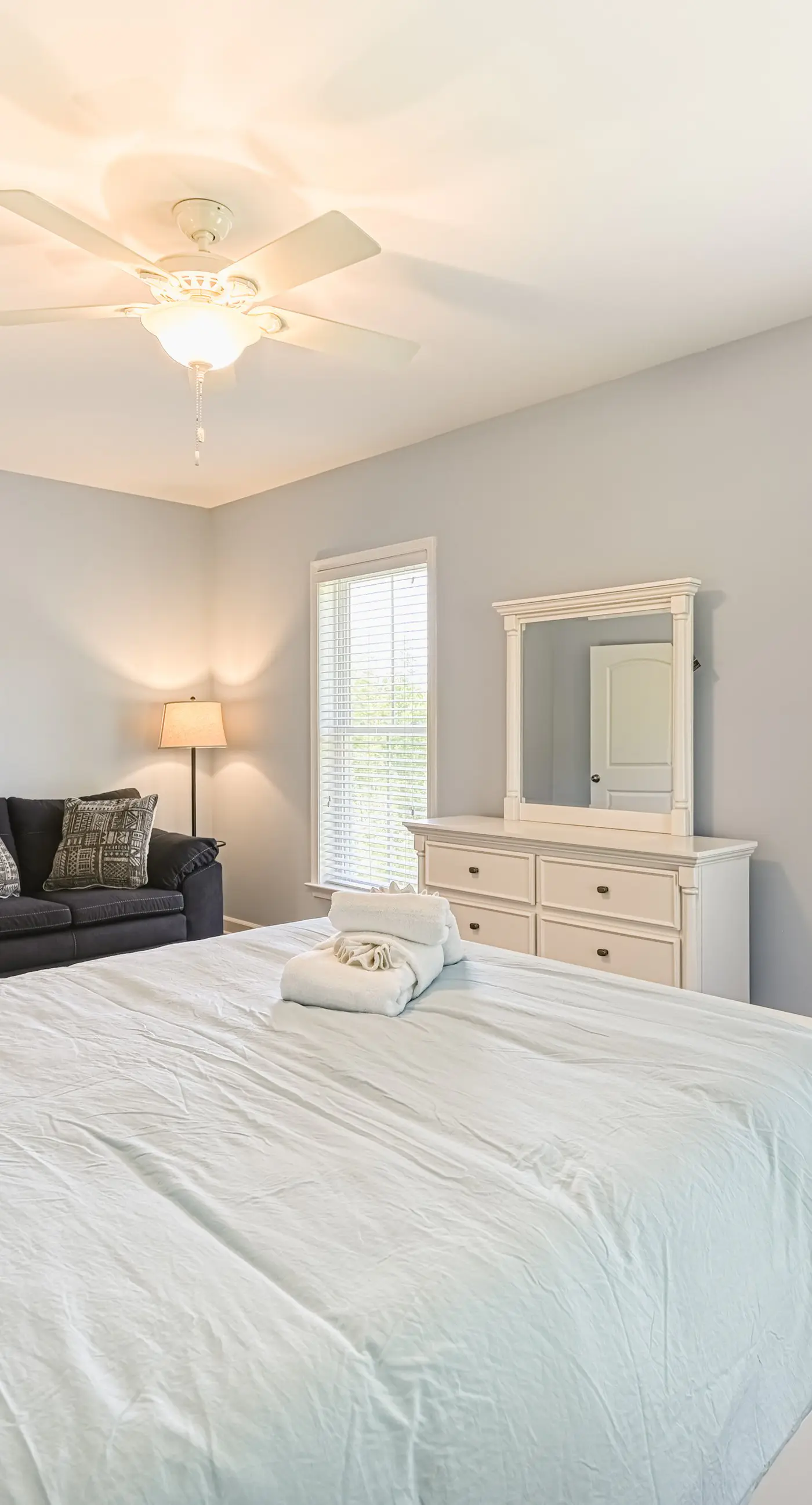 Lake Time to Unwind