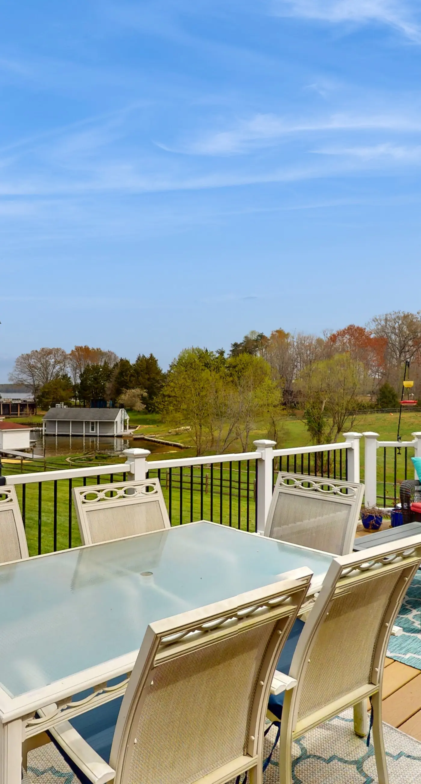Pleasants View