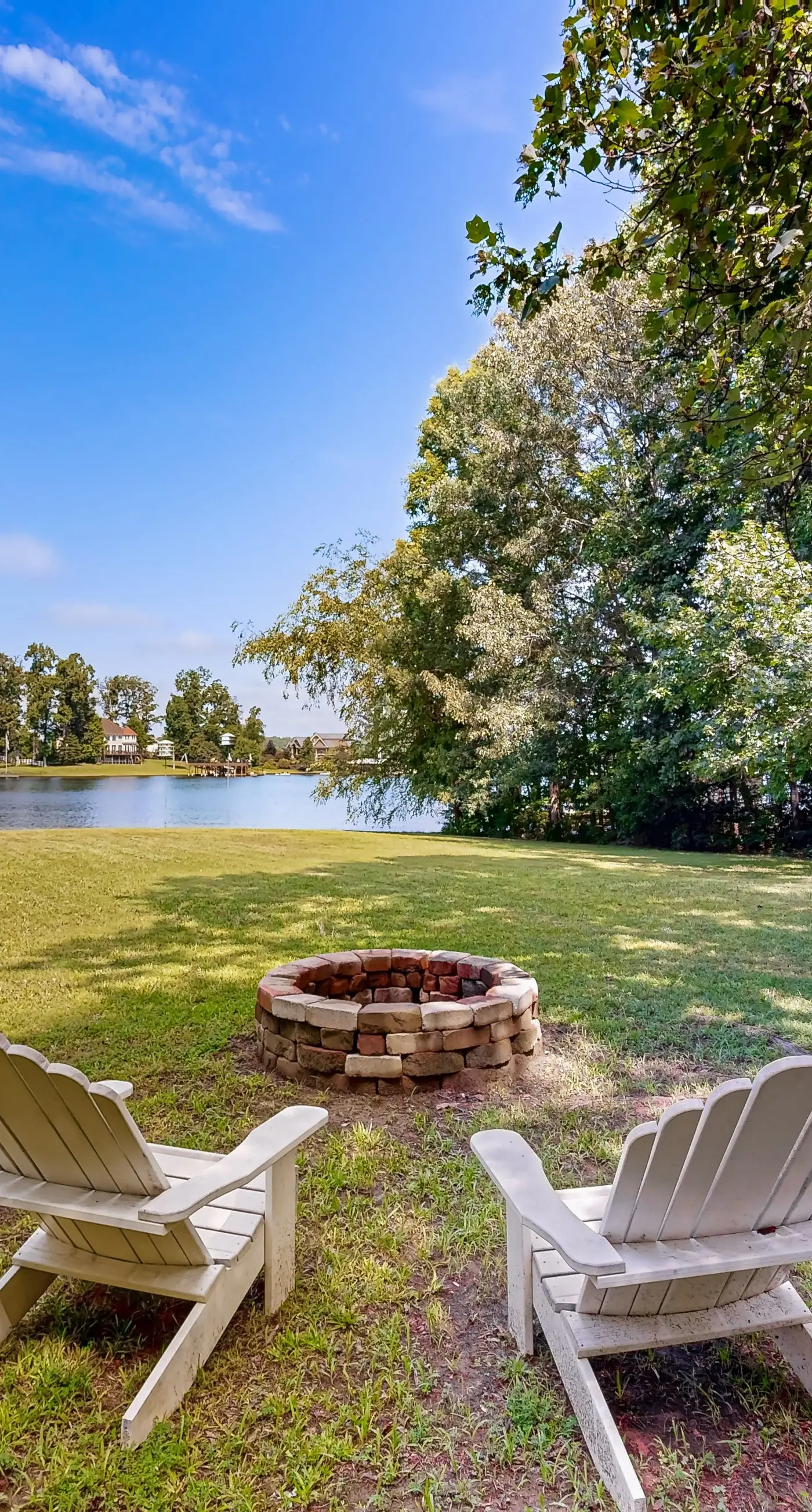 Lakeside Haven