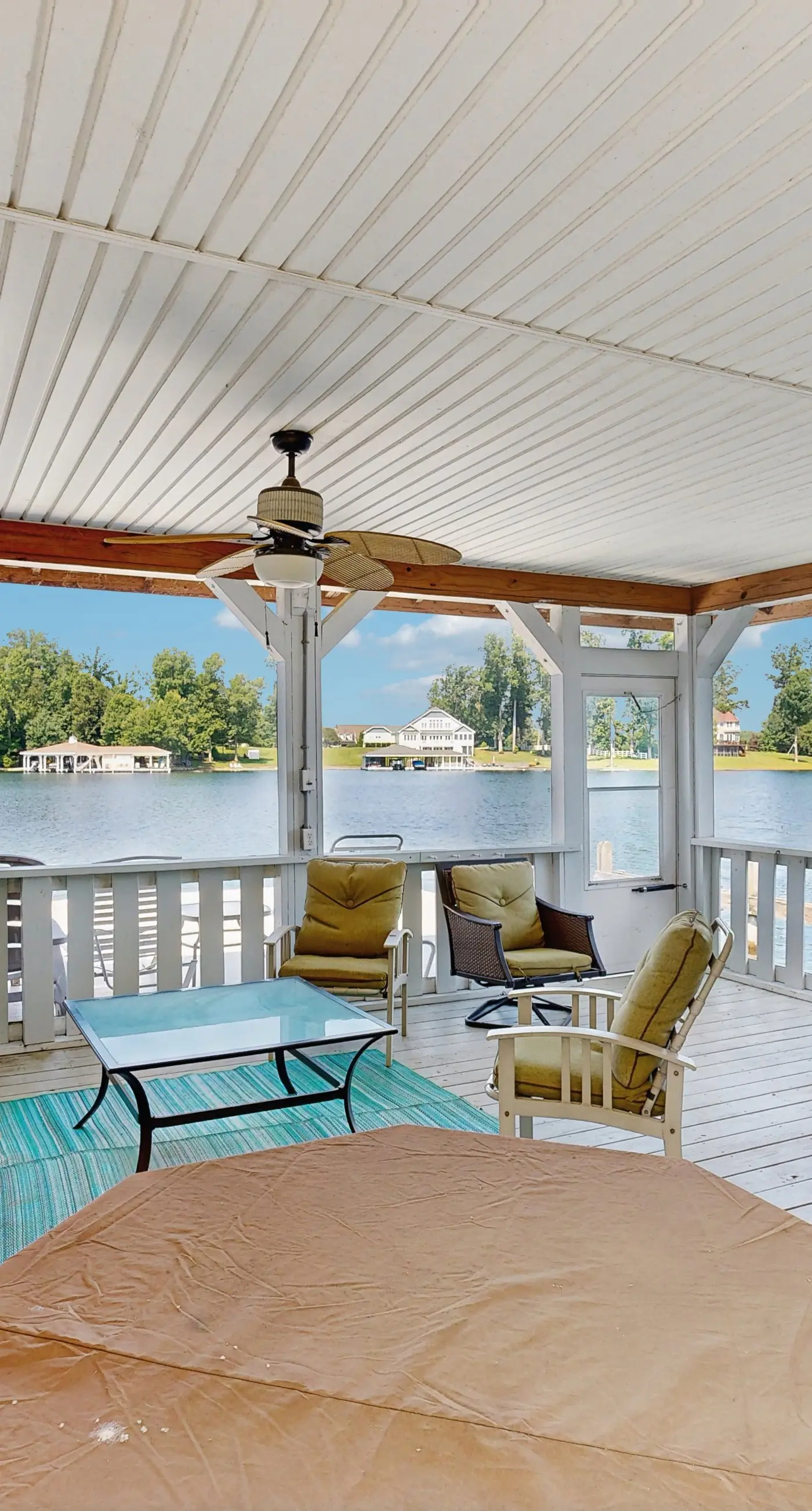 Lakeside Haven
