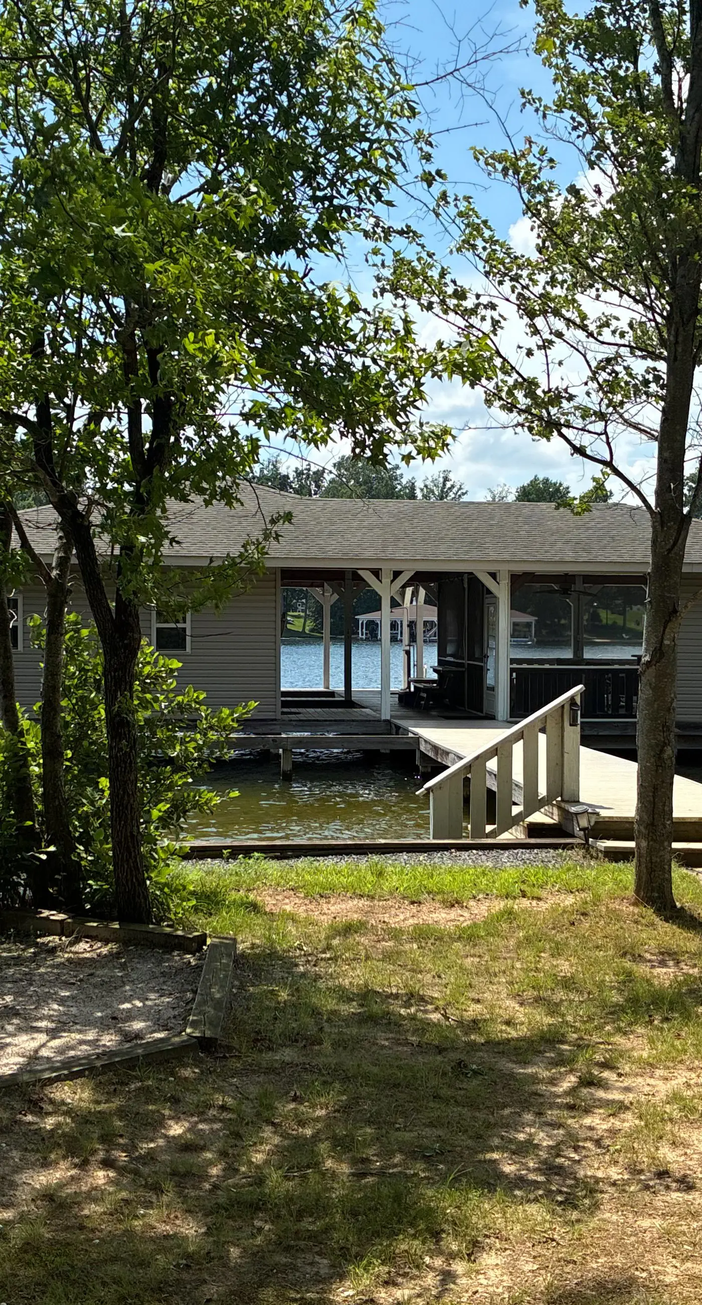 Lakeside Haven