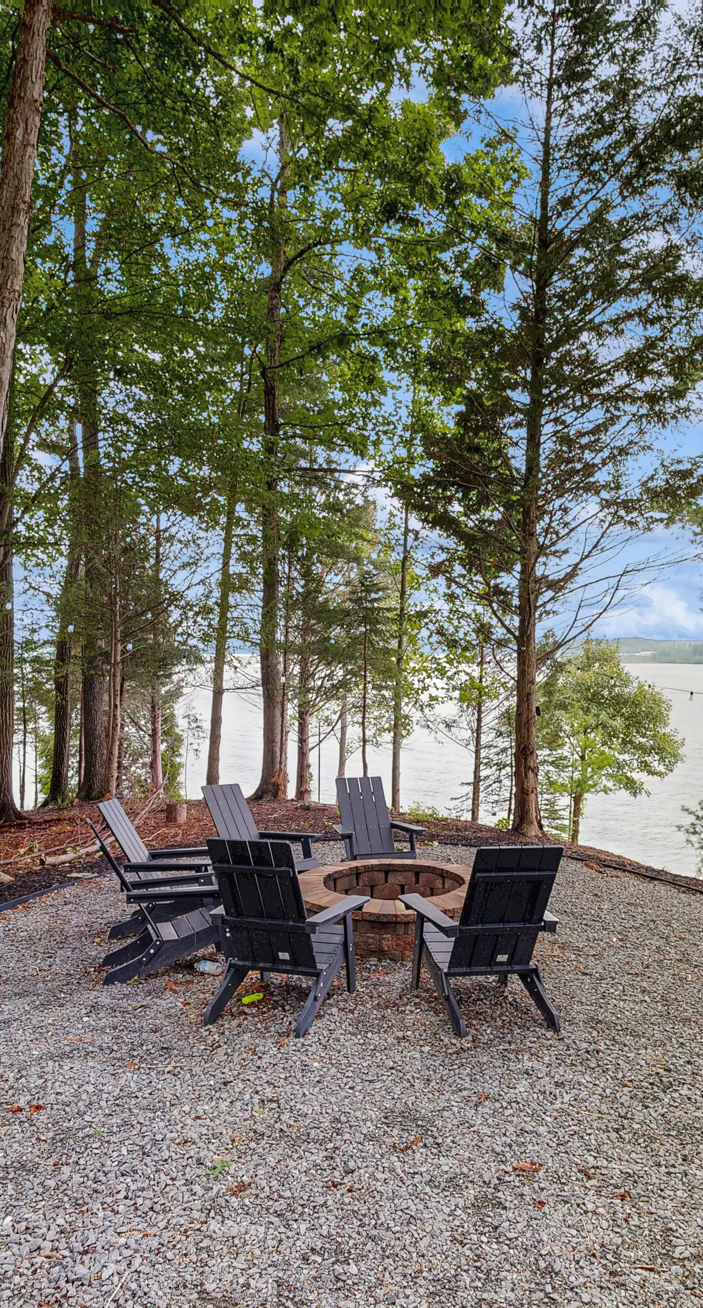 Lakeview Lodge