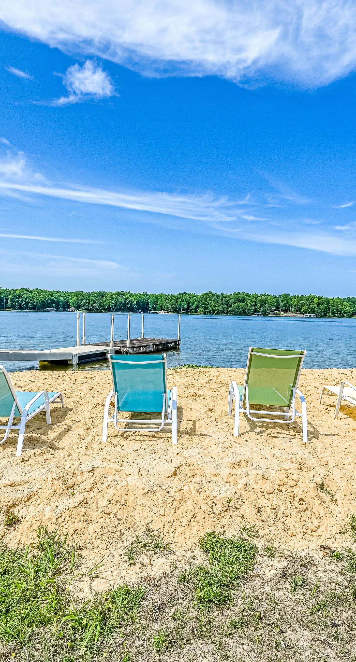 Lazy Lake Escape