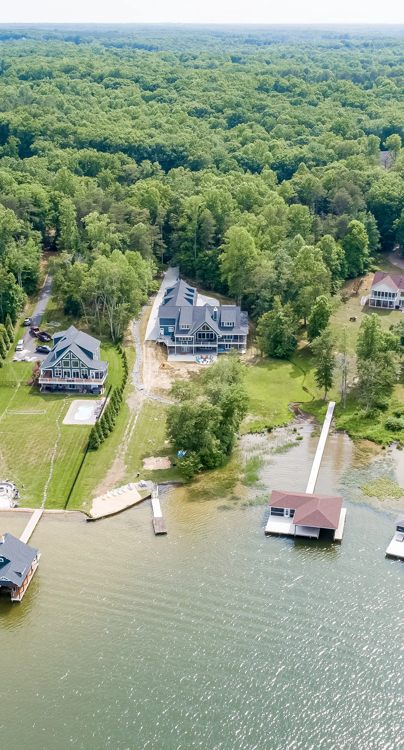 Lazy Lake Escape