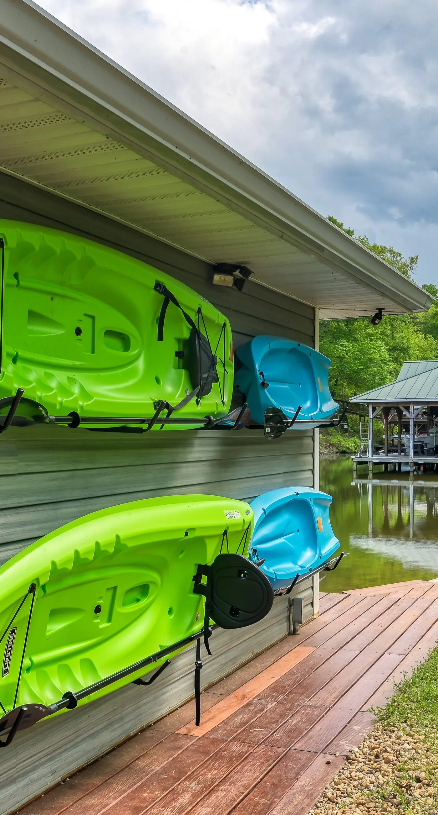 The Lakeside Oasis