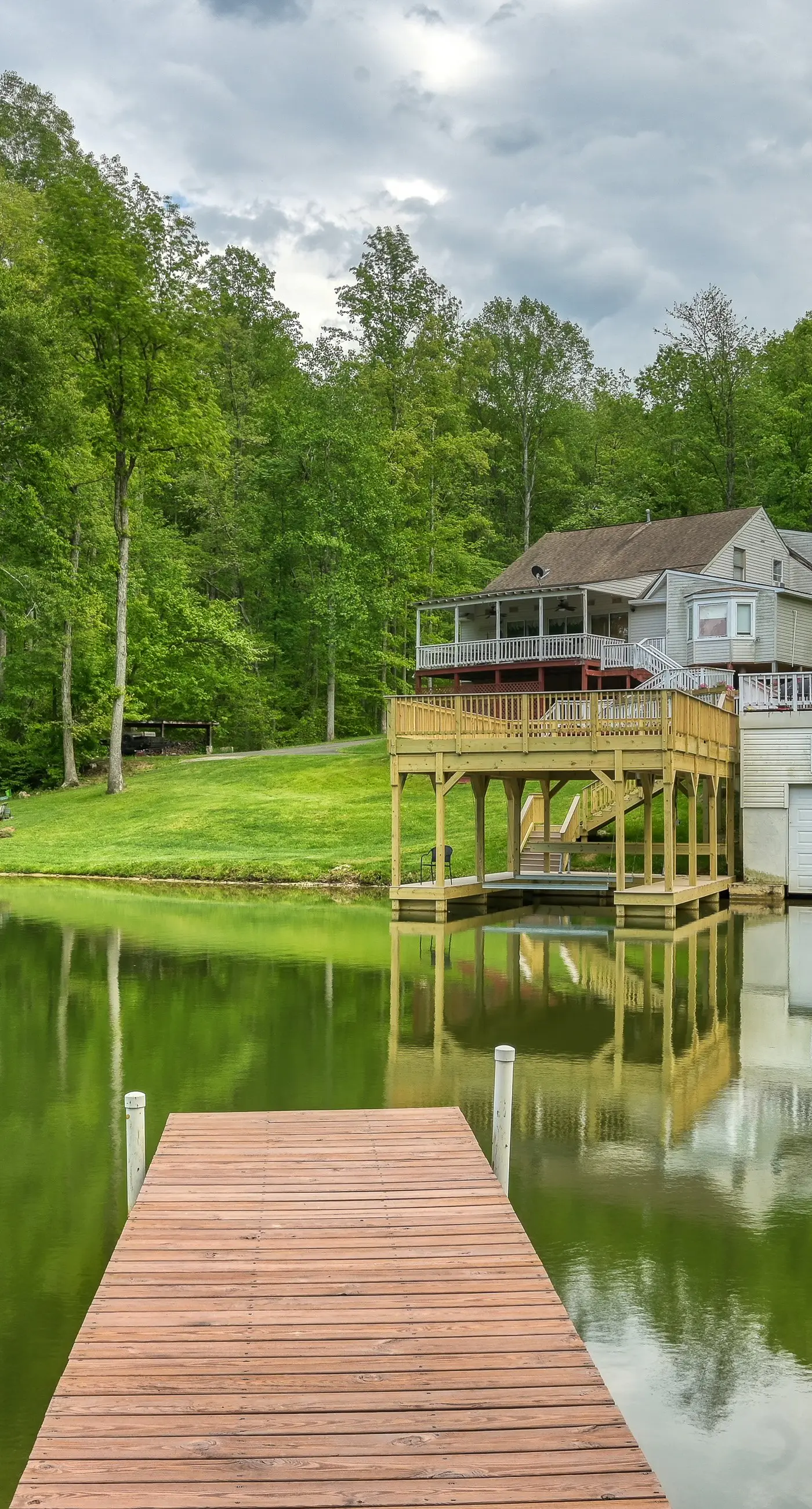 The Lakeside Oasis