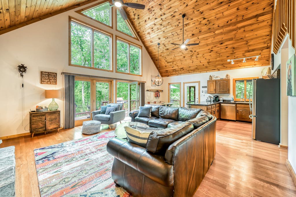 Waterfront cabin with private dock, hot tub, sundeck, outdoor areas, & W/D