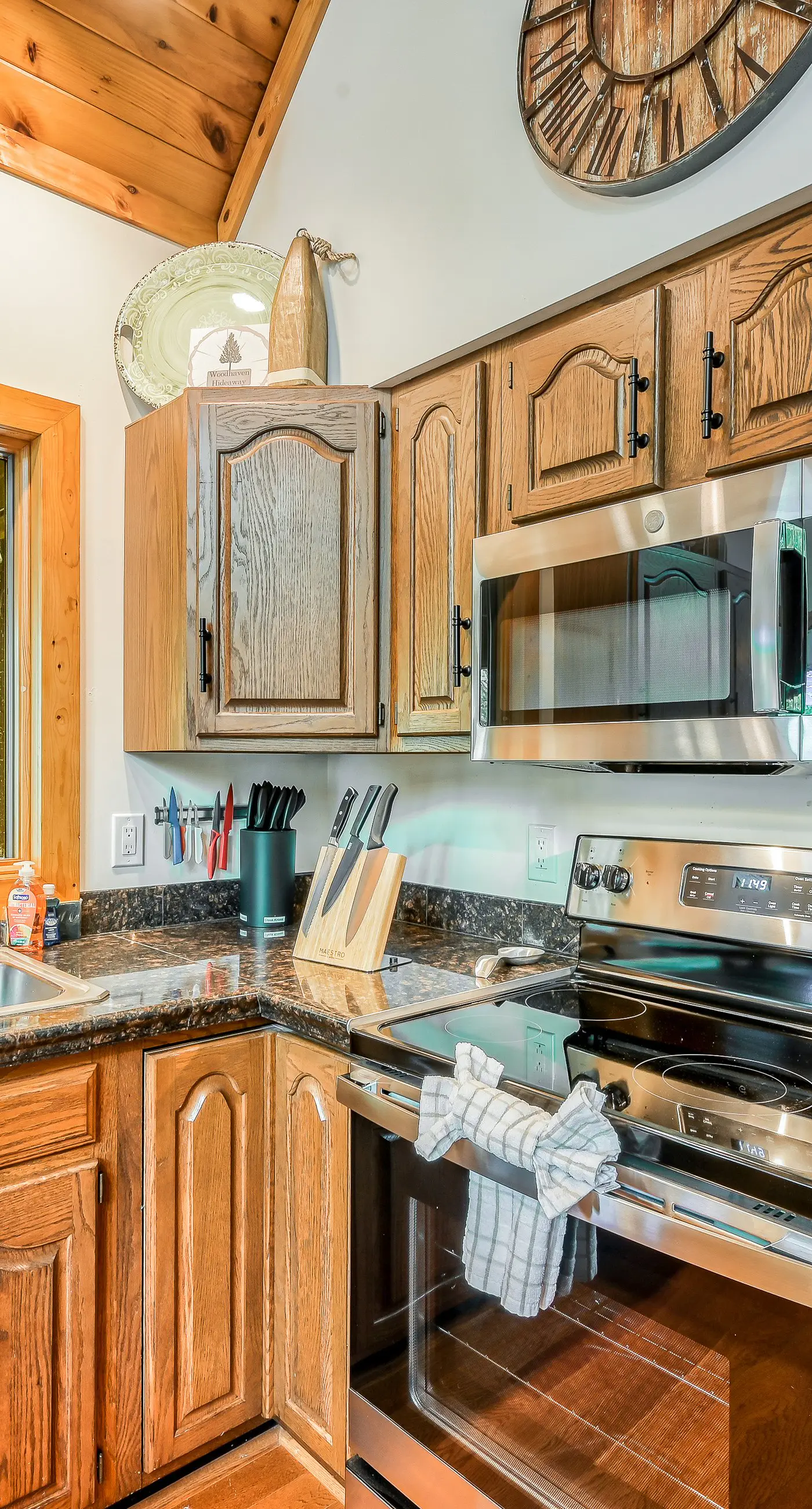 Woodhaven Hideaway
