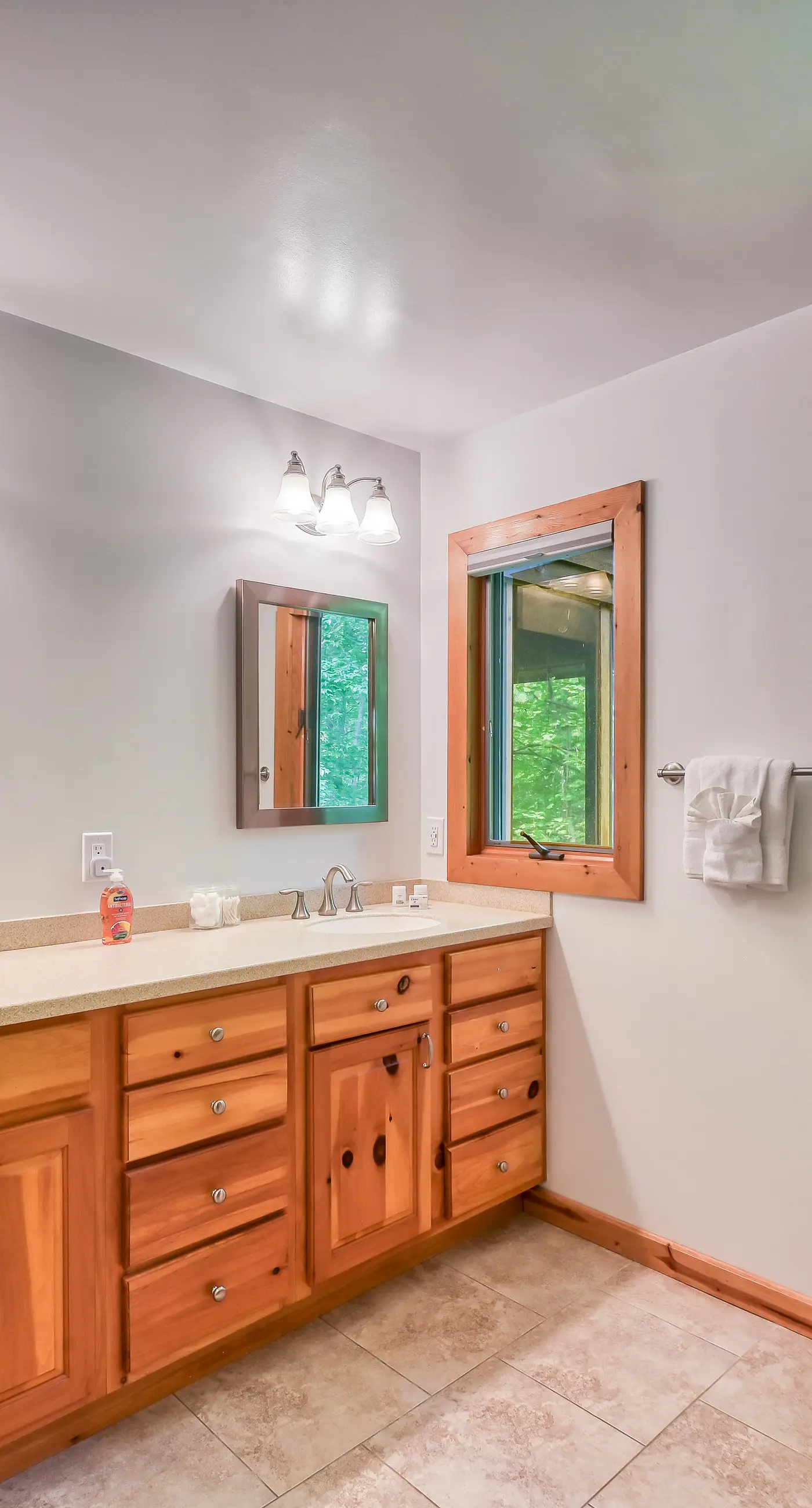 Woodhaven Hideaway