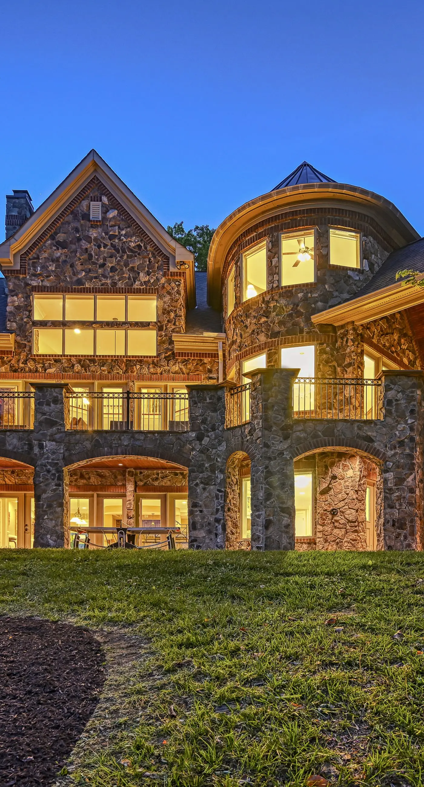 Dream Lake Castle