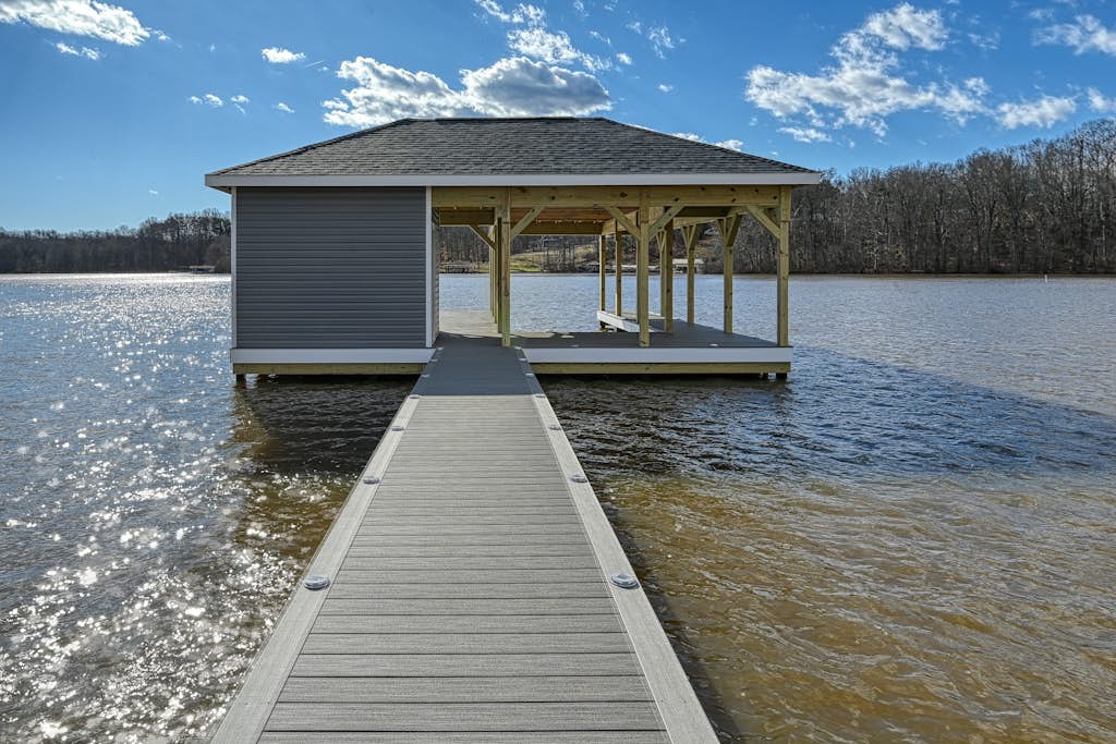 Charming dog-friendly lakefront villa with private dock, firepit, stunning views