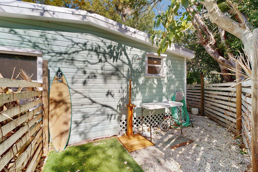 The Tree Lane Fish Camp: Pet-Friendly, Updated, Cozy home in Tavernier