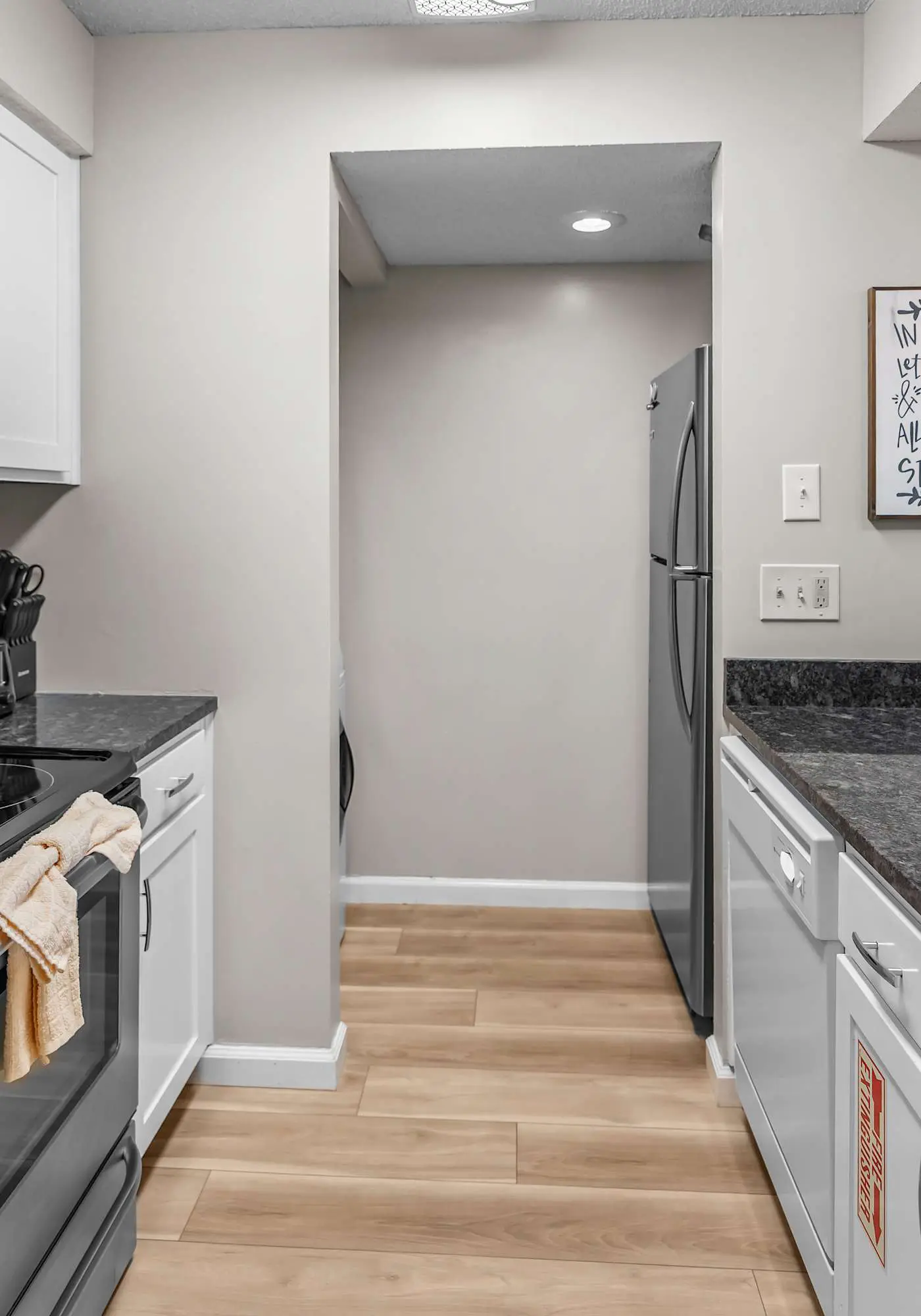 Serene 2BR Condo - POND VIEW - Pointe Royale