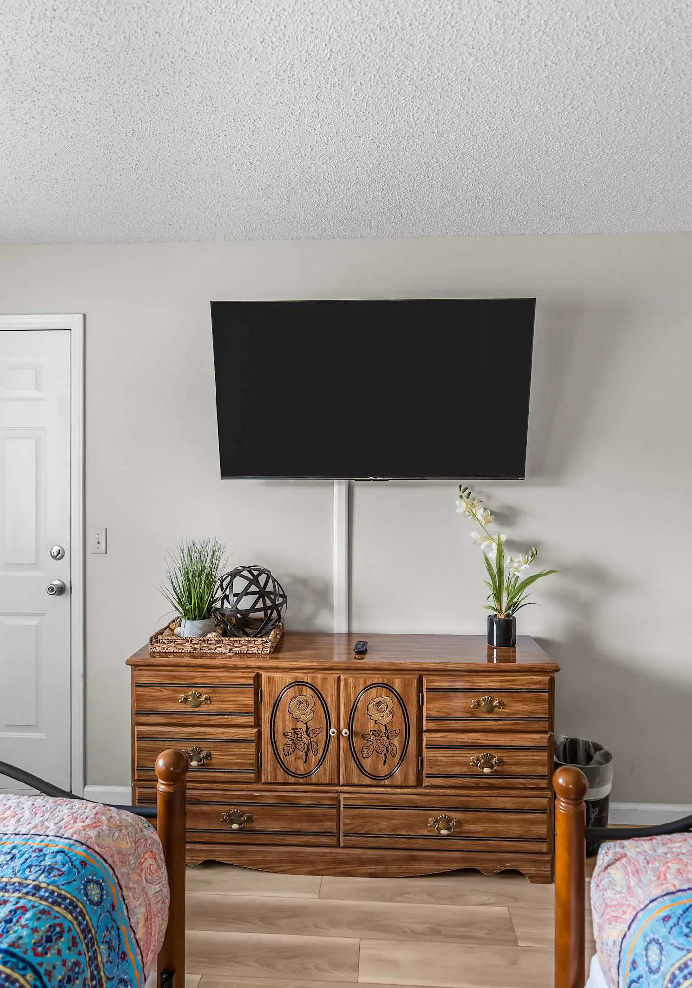Serene 2BR Condo - POND VIEW - Pointe Royale