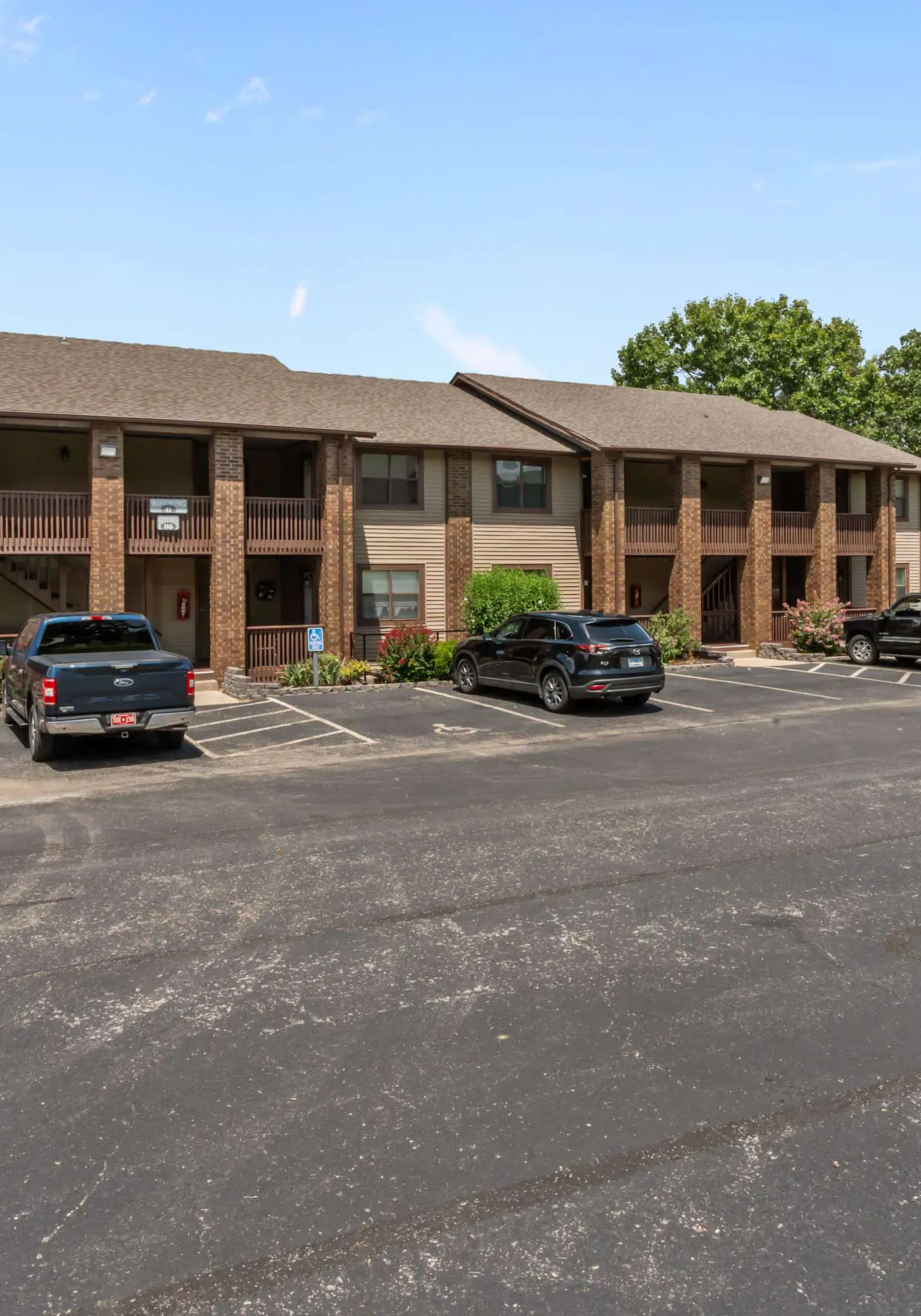 Serene 2BR Condo - POND VIEW - Pointe Royale