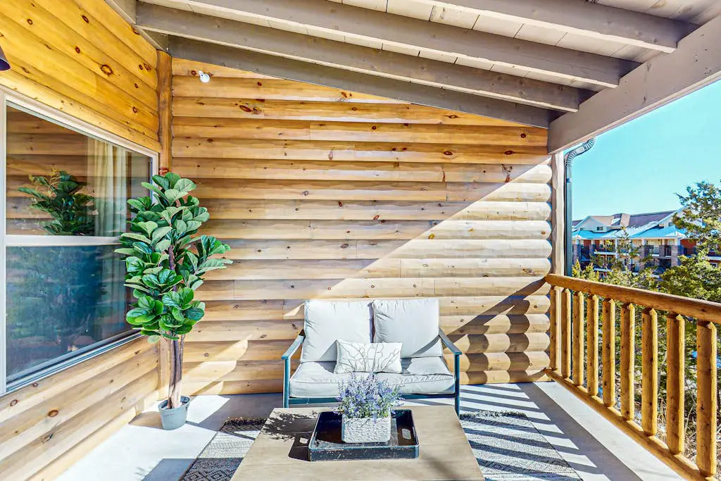 Cozy Cove Lodge