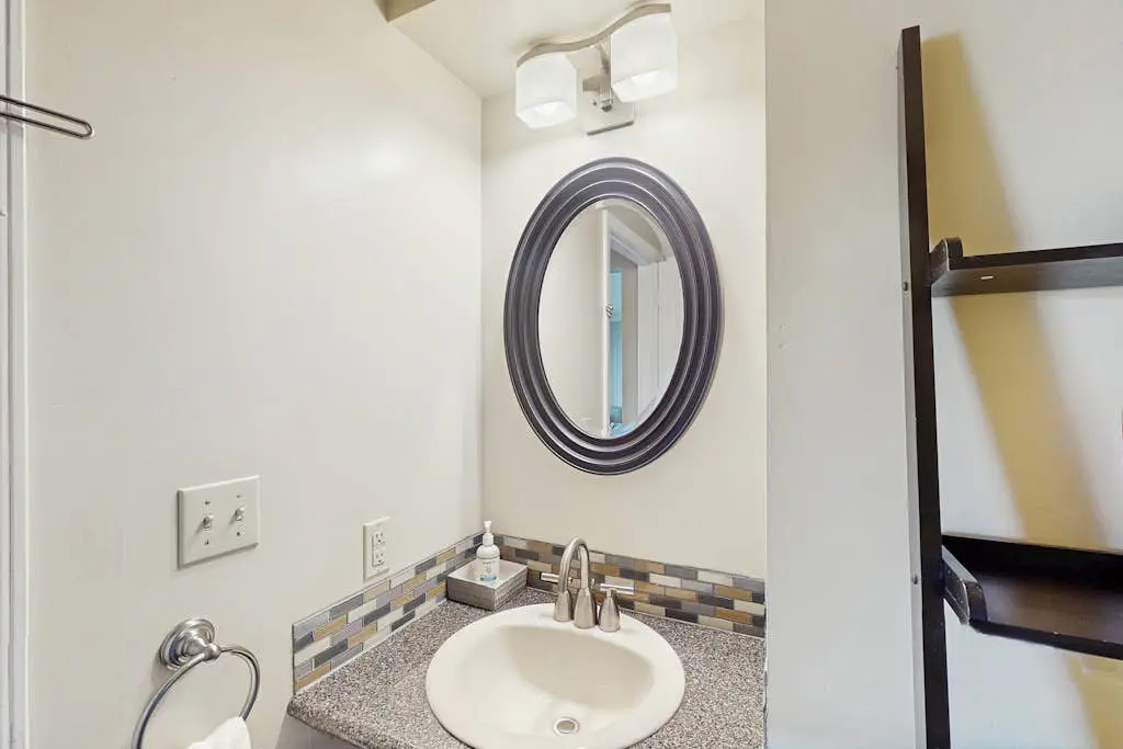Check's Cozy Condo