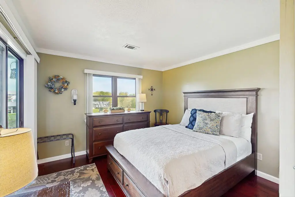 Check's Cozy Condo