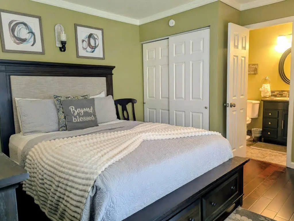 Check's Cozy Condo