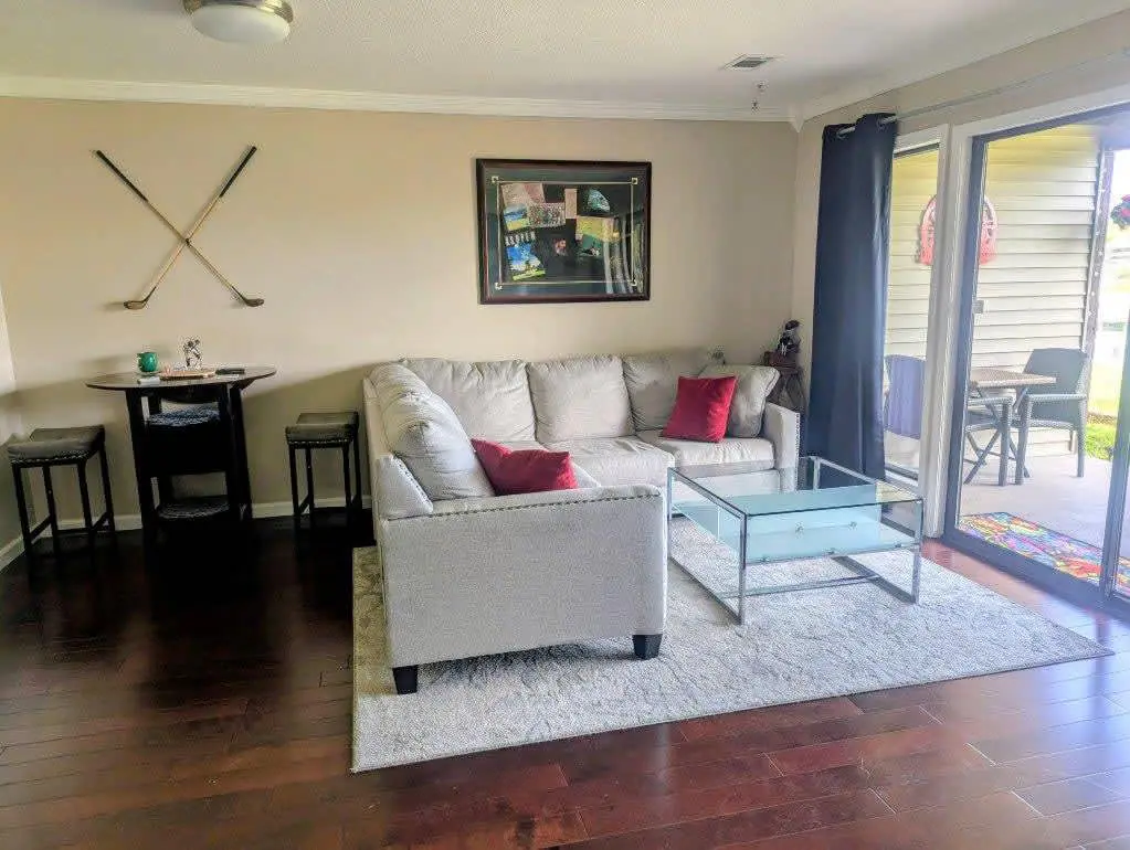 Check's Cozy Condo