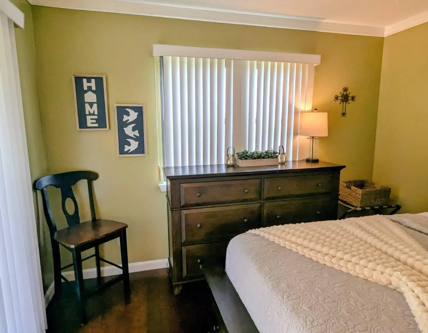 Check's Cozy Condo