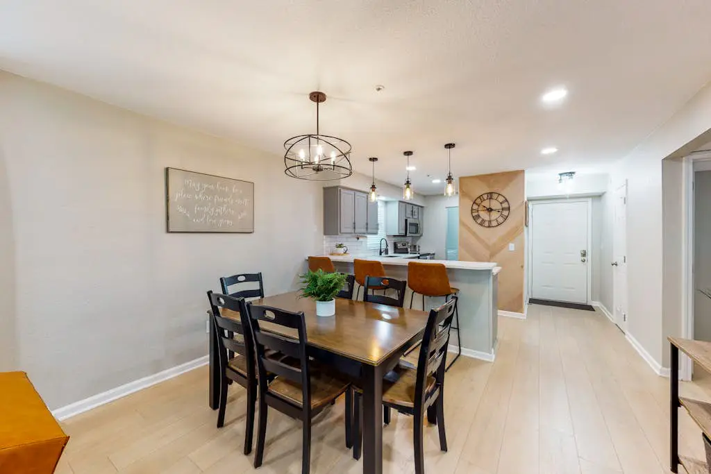 Paradise Pointe Royale