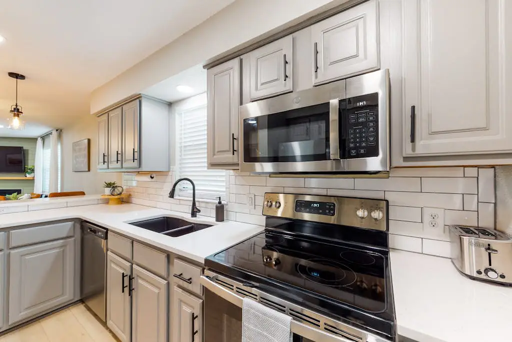 Paradise Pointe Royale