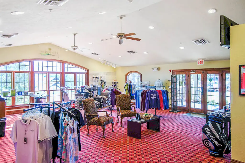 Paradise Pointe Royale