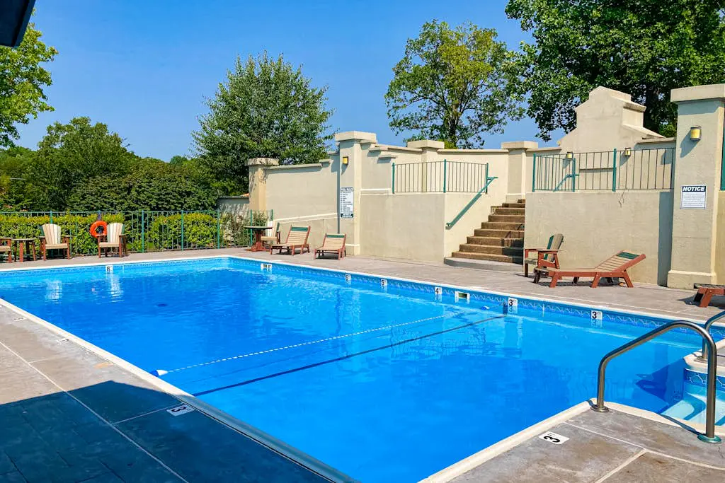 The Greens at Thousand Hills - Waterview Oasis