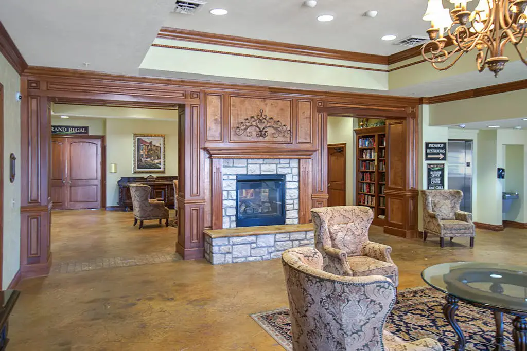 Evergreen Pointe