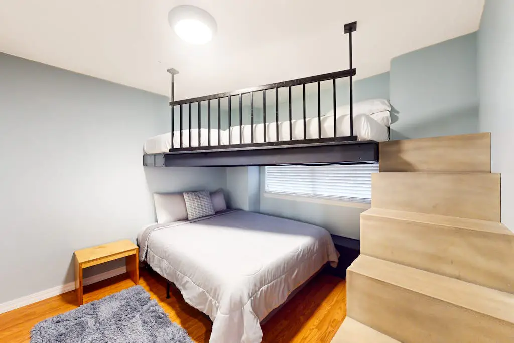 The Adventure Pad, Unit 1