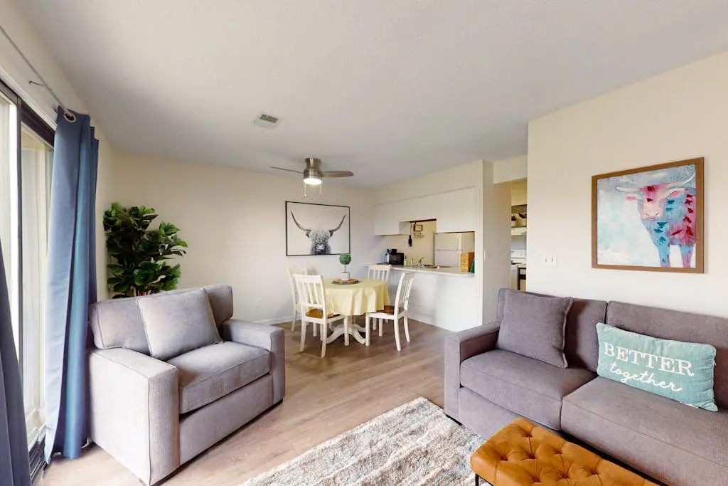 Pointe Royale - Couples Paradise