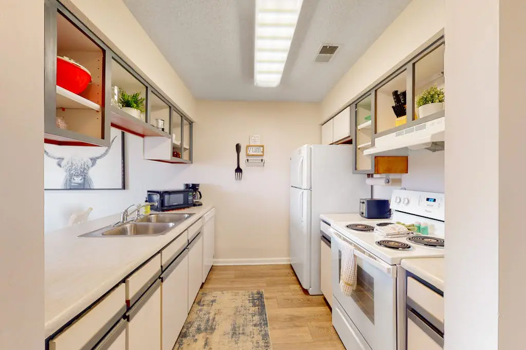 Pointe Royale - Couples Paradise