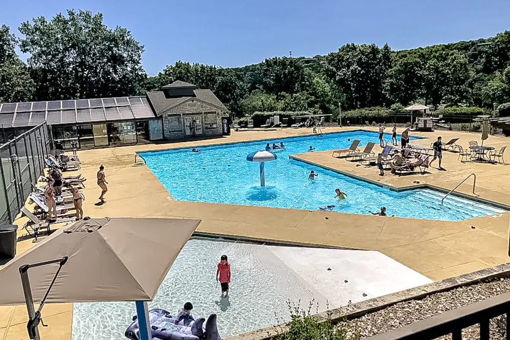 Pointe Royale - Couples Paradise