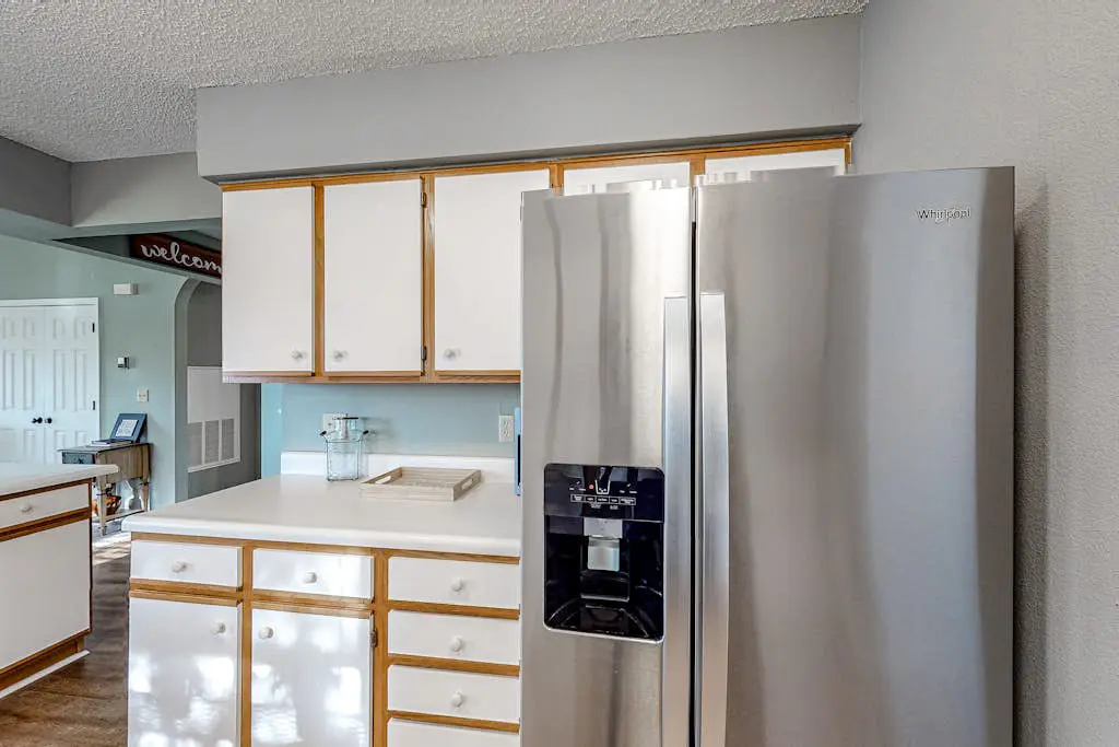 Inviting 2BR Condo - HOT TUB - Family Pool