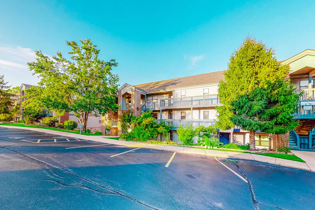 The 10th Hole at Pointe Royale