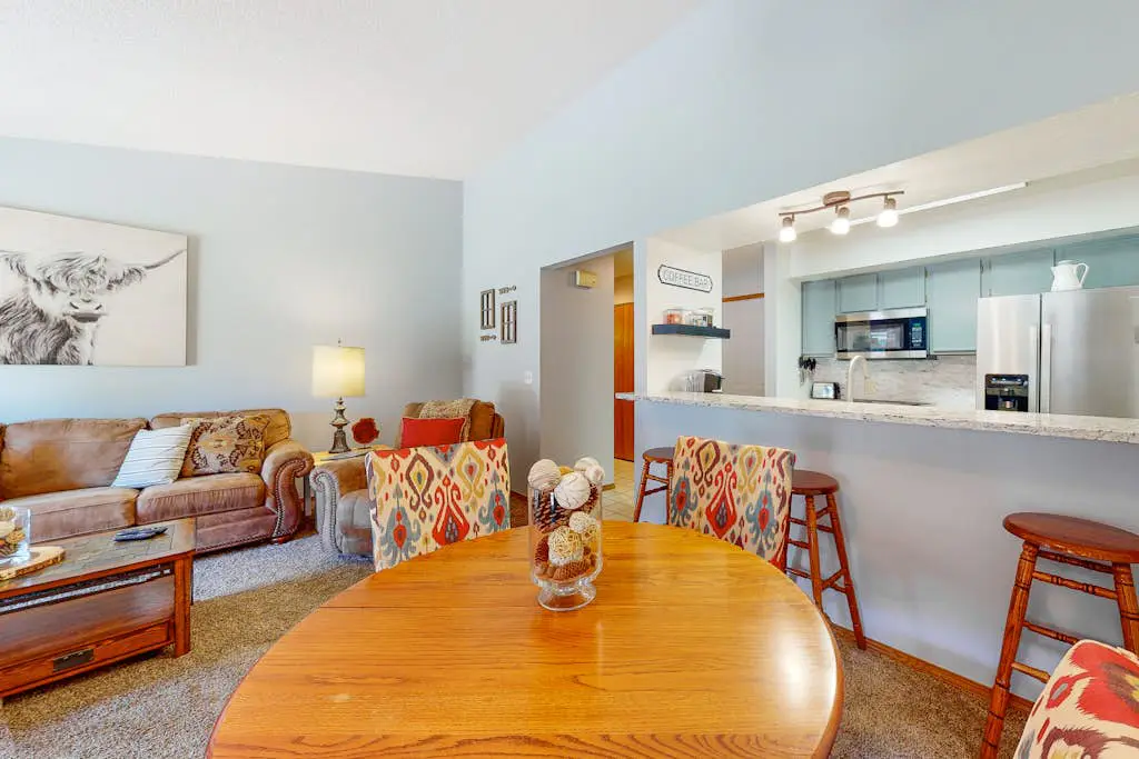 Turnberry Condo at Pointe Royale