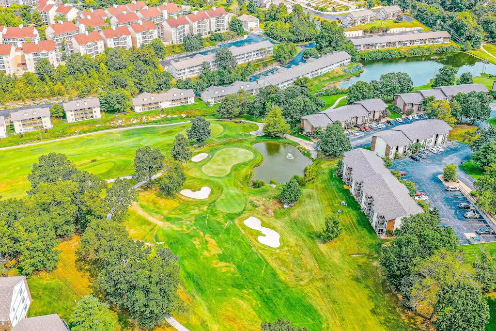 Turnberry Condo at Pointe Royale