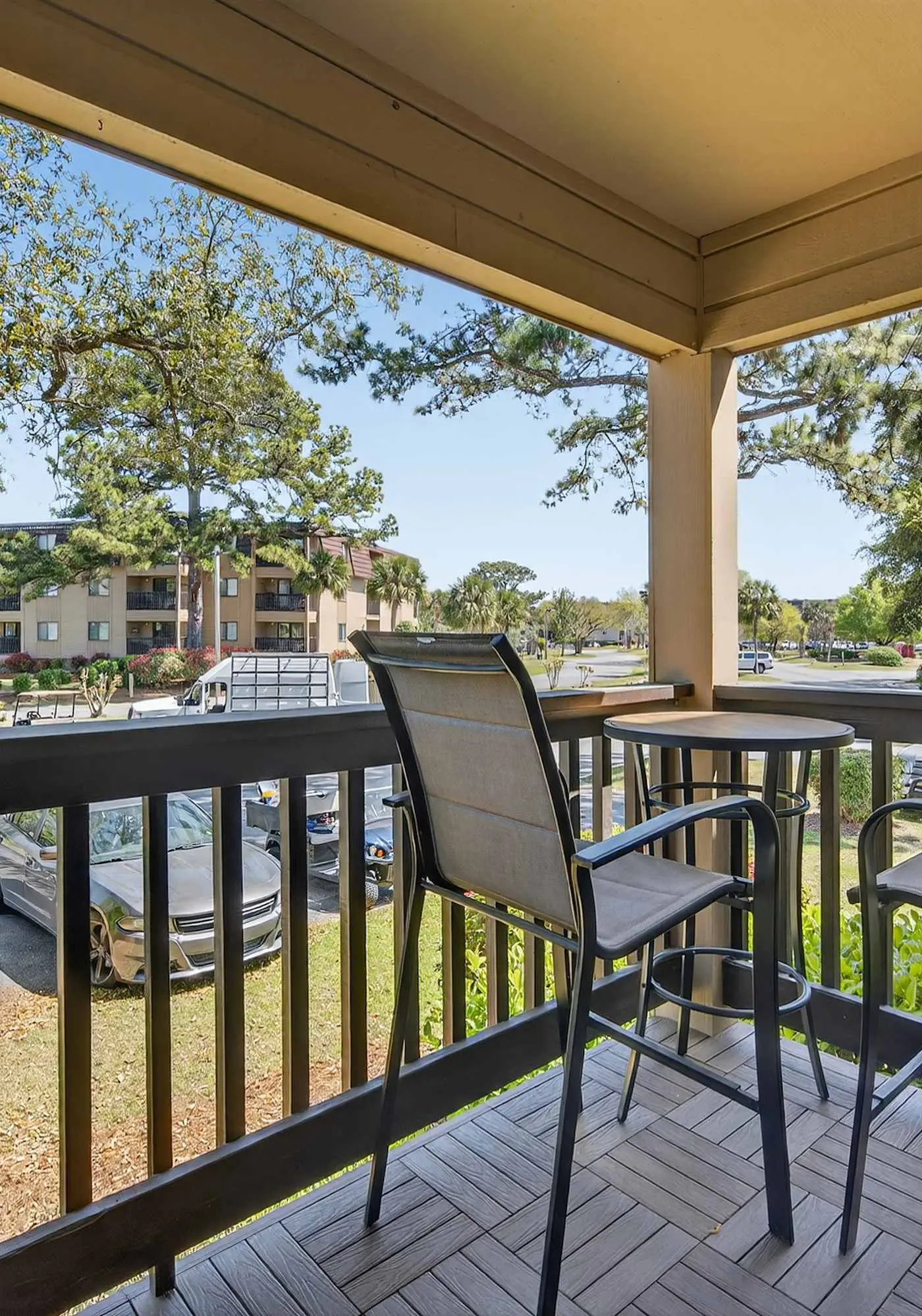 Tennis Villa G6 - 2BR Beach Retreat Walk to Beach