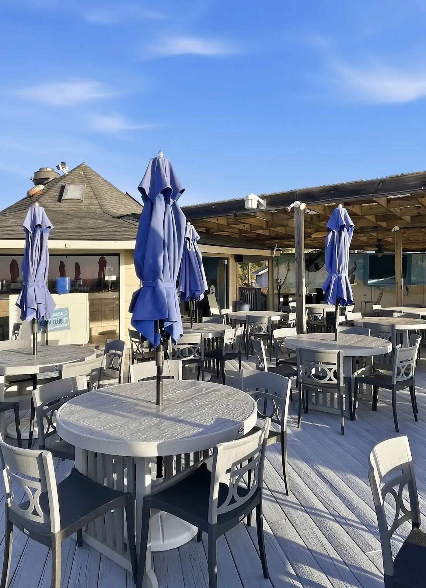 Tennis Villa G6 - 2BR Beach Retreat Walk to Beach