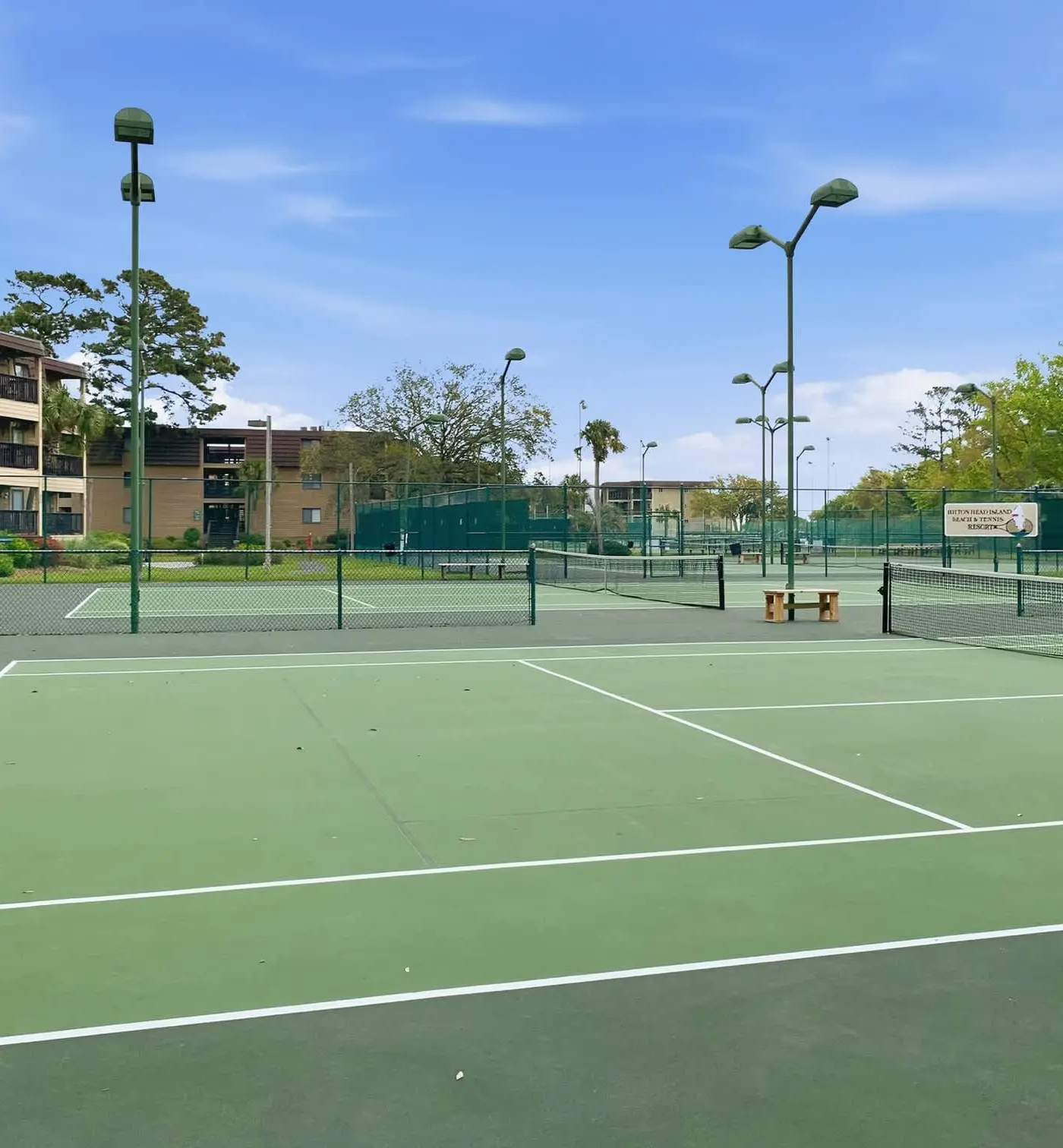 Tennis Villa G6 - 2BR Beach Retreat Walk to Beach
