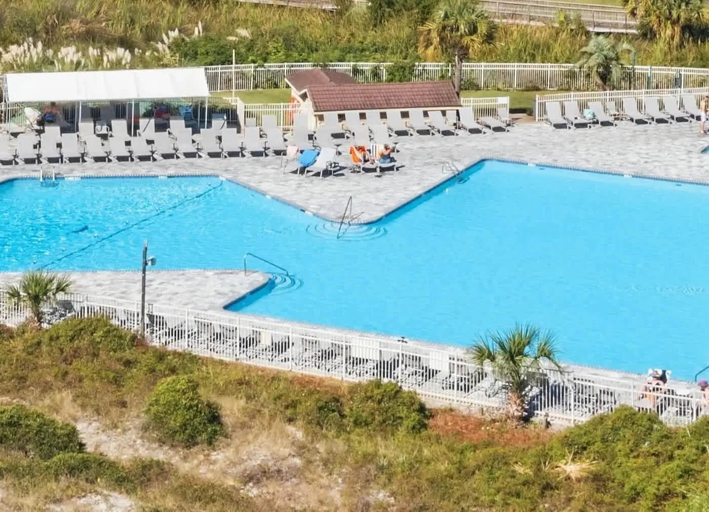 Tennis Villa G6 - 2BR Beach Retreat Walk to Beach