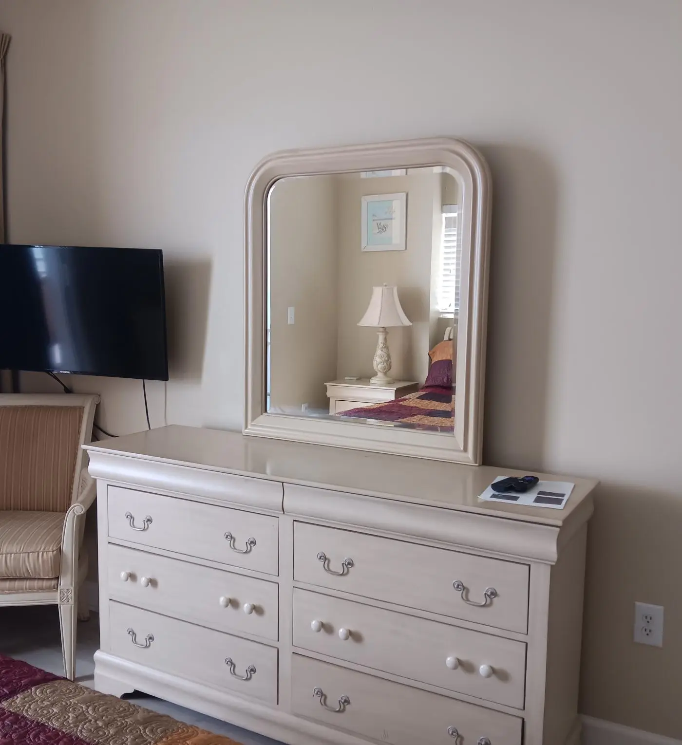 Coastal condo, close to beaches, shared pools