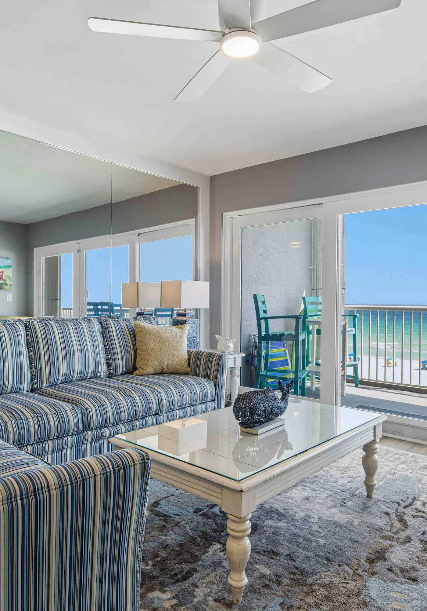 Vibrant 3BR gulf front condo with beach access