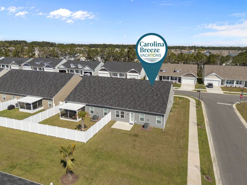 Seaside Chalet: Dog Friendly, 1st Floor Condo, Near Golf