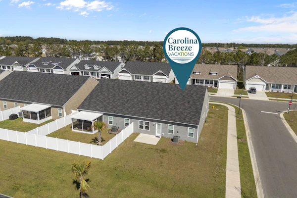 Seaside Chalet: Dog Friendly, 1st Floor Condo, Near Golf