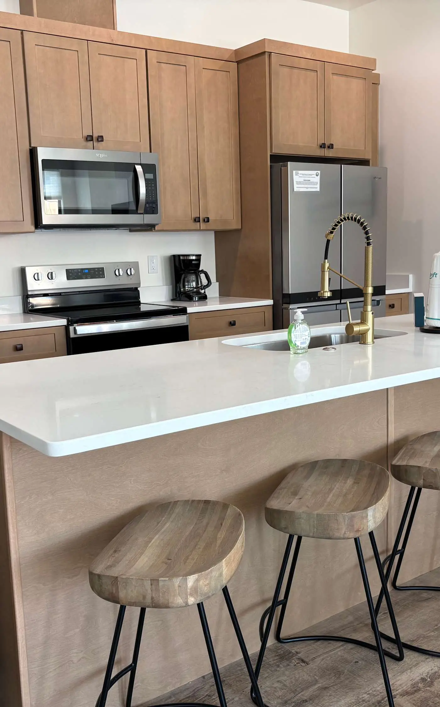 Coastal home near beaches and shopping!